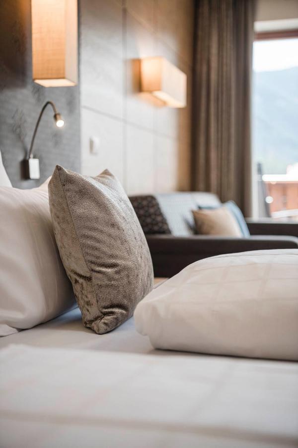 Hotel Waldhof Perca Kültér fotó