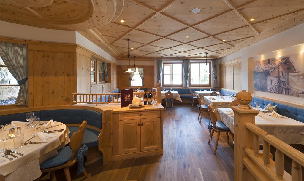 Hotel Waldhof Perca Kültér fotó