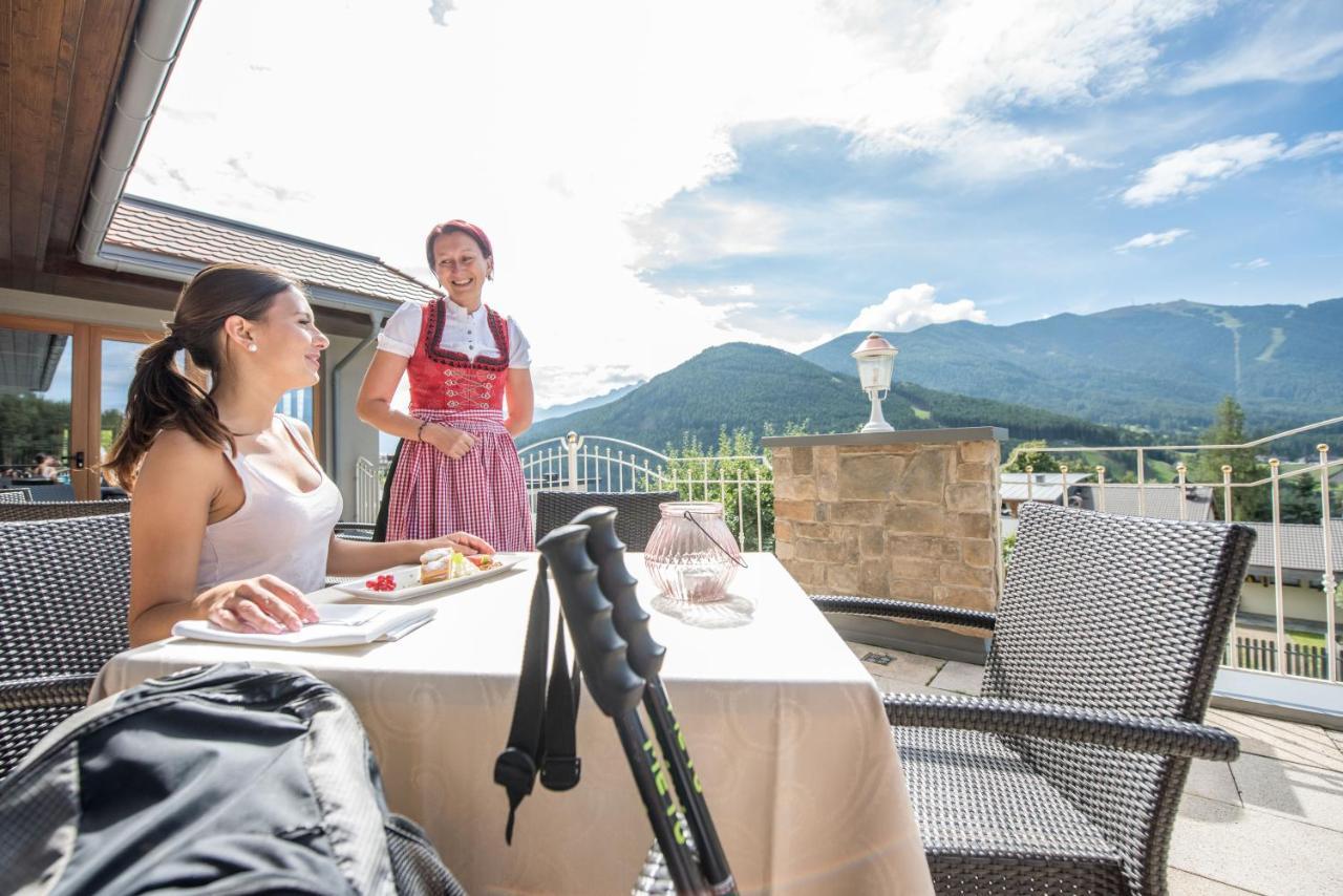 Hotel Waldhof Perca Kültér fotó